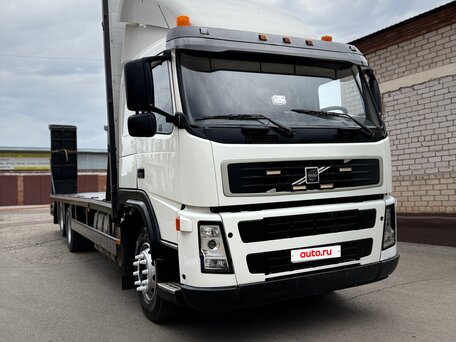 2007 Volvo FM, белый, 5700000 рублей, вид 4