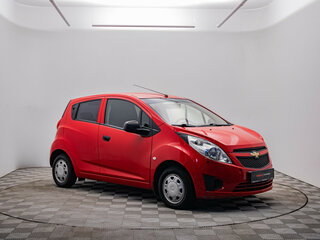 2013 Chevrolet Spark III, красный, 624000 рублей, вид 3