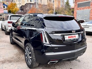 2021 Cadillac XT5 I Рестайлинг, чёрный, 3800000 рублей, вид 4