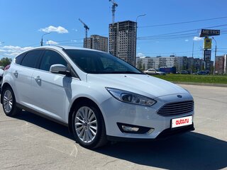 2017 Ford Focus III Рестайлинг, белый, 1470000 рублей, вид 4