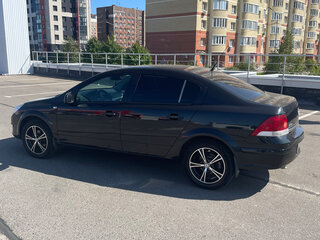 2011 Opel Astra H Рестайлинг, чёрный, 550000 рублей, вид 5