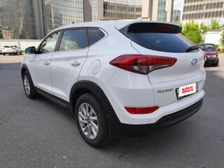 2017 Hyundai Tucson III, белый, 1600000 рублей, вид 4