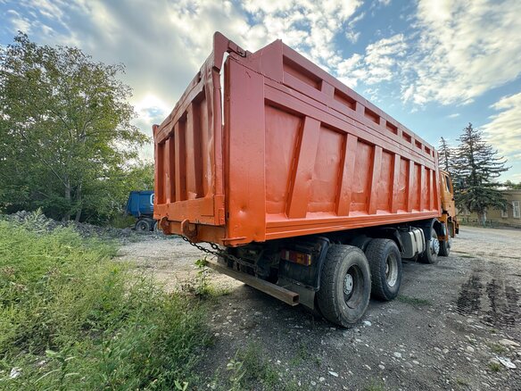 2012 Shacman (Shaanxi) F2000, жёлтый, 1800000 рублей - вид 5