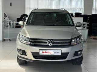 2012 Volkswagen Tiguan I Рестайлинг, серебристый, 1130000 рублей, вид 2