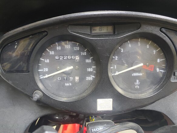 1999 Honda NT650V Deauville, красный, 350000 рублей - вид 6