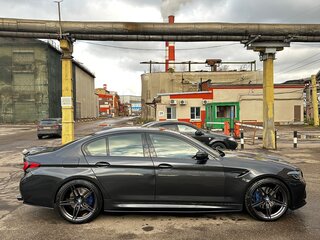 2017 BMW 5 серии 530d xDrive VII (G30/G31/G38), серый, 3000000 рублей, вид 4