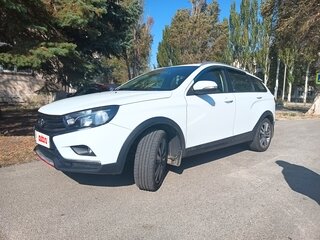 2020 Lada (ВАЗ) Vesta SW Cross I, белый, 1300000 рублей, вид 1