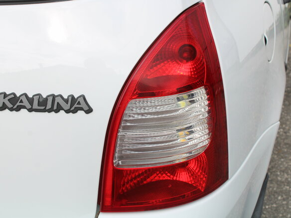 2012 Lada (ВАЗ) Kalina I, белый, 310000 рублей - вид 14