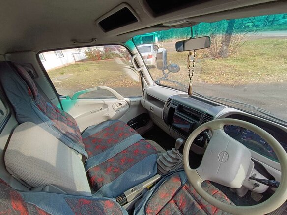 2000 Toyota Dyna, синий, 2150000 рублей - вид 15