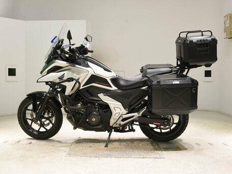 2021 Honda NC 750X, белый, 924000 рублей, вид 2