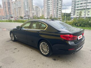 2019 BMW 5 серии 520i VII (G30/G31/G38), чёрный, 3150000 рублей, вид 3