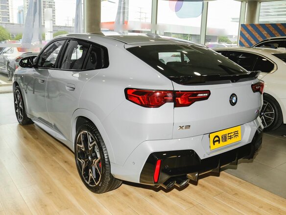2026 BMW X2 M35i II (U10), серый - вид 2