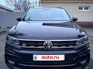 2020 Volkswagen Tiguan Allspace II, чёрный, 3650000 рублей, вид 1