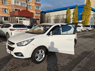 2012 Hyundai ix35 I, белый, 1350000 рублей, вид 1
