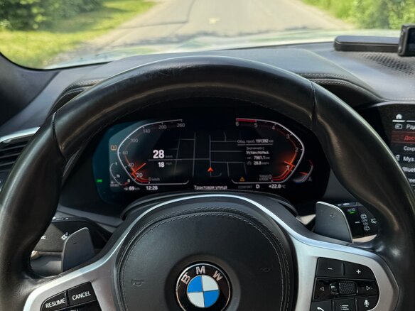 2019 BMW X5 30d IV (G05/G18), белый, 5950000 рублей - вид 9