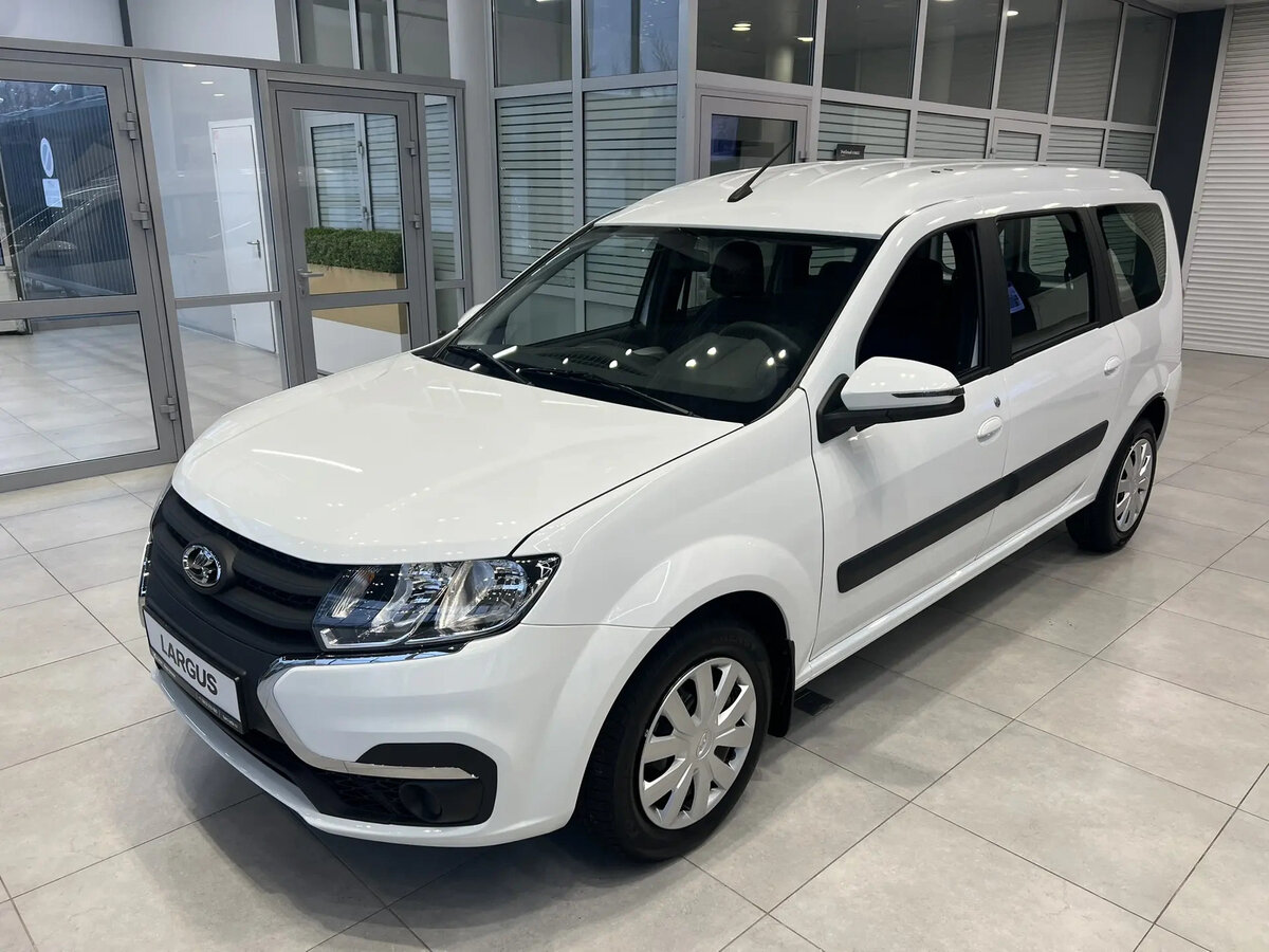 Открыть фотографии: Lada (ВАЗ) Largus I Рестайлинг