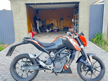 2012 KTM 200 Duke, оранжевый, 230000 рублей, вид 2