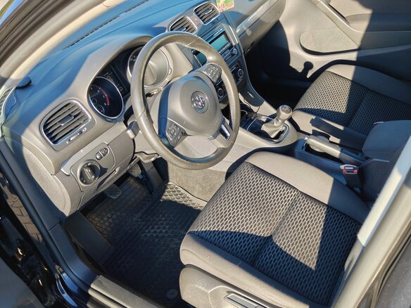 2012 Volkswagen Golf VI, чёрный, 830000 рублей - вид 10