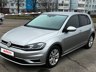 2019 Volkswagen Golf VII Рестайлинг, серебристый, 1350000 рублей, вид 3