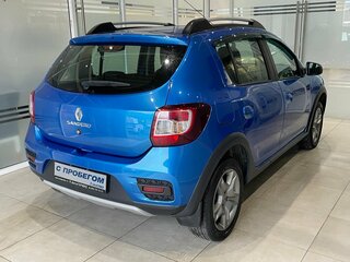 2021 Renault Sandero Stepway II Рестайлинг, синий, 970000 рублей, вид 4