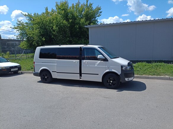 2010 Volkswagen Transporter T5 Рестайлинг, белый, 2200000 рублей - вид 9