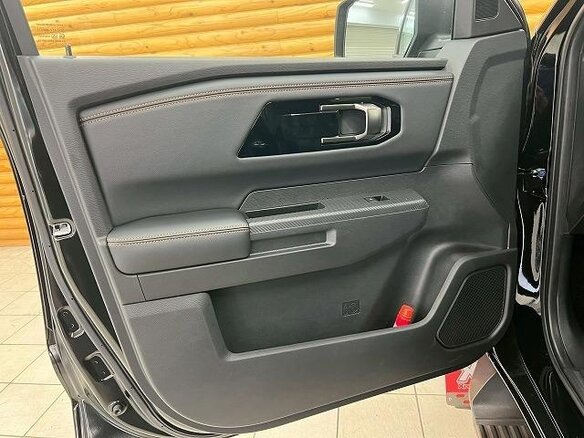 2025 Mitsubishi Triton VI, чёрный, 4690000 рублей - вид 17