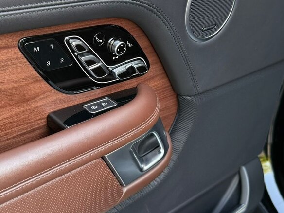 2022 Land Rover Range Rover Long IV Рестайлинг, чёрный, 11000000 рублей - вид 8