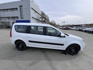 2026 Lada (ВАЗ) Largus I Рестайлинг, белый, 1637000 рублей, вид 4
