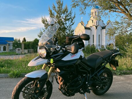 2012 Triumph Tiger 800, белый, 569000 рублей, вид 1