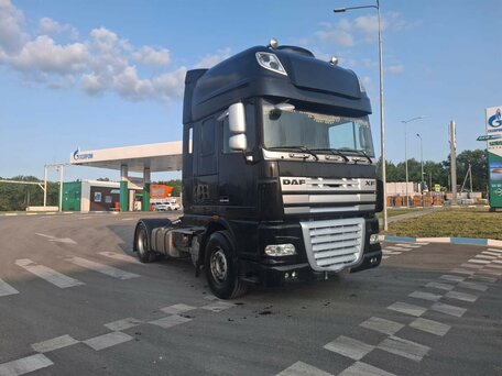2008 DAF XF 105, чёрный, 2700000 рублей, вид 1