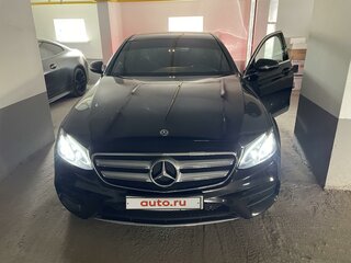 2018 Mercedes-Benz E-Класс 200 V (W213, S213, C238), чёрный, 3900000 рублей, вид 1