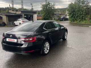 2017 Skoda Superb III, чёрный, 2300000 рублей, вид 4