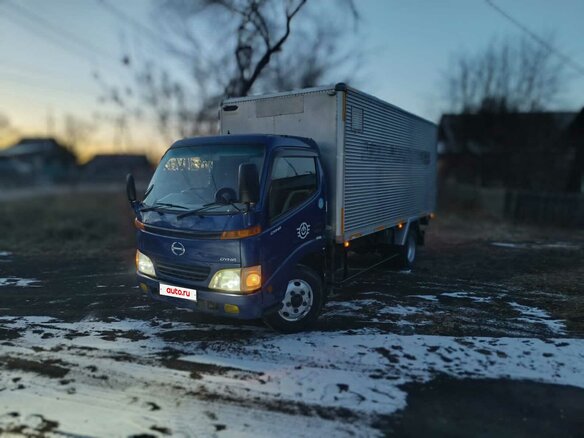 2000 Toyota Dyna, синий, 2150000 рублей - вид 7