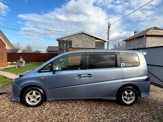 2005 Honda Stepwgn III, голубой, 1150000 рублей, вид 4