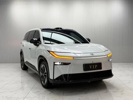 2026 Toyota bZ3X 50 kWh, белый, 3050000 рублей, вид 2