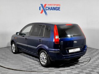 2005 Ford Fusion I, синий, 199000 рублей, вид 4