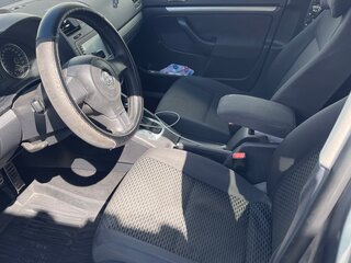2010 Volkswagen Jetta V, серый, 745000 рублей, вид 5
