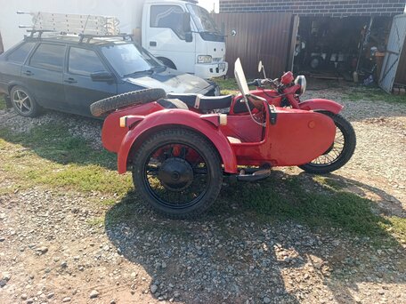 1996 Днепр MT-10, красный, 300000 рублей, вид 2