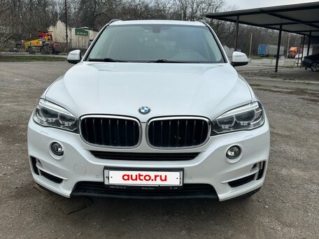 2017 BMW X5 25d III (F15), белый, 3950000 рублей, вид 2