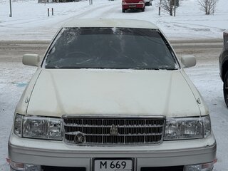 1999 Toyota Crown X (S150), белый, 450000 рублей, вид 3