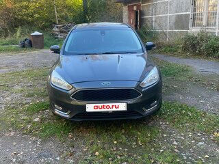 2017 Ford Focus III Рестайлинг, серый, 999999 рублей, вид 4