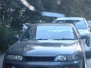 1996 Nissan Skyline IX (R33), серый, 1200000 рублей, вид 3