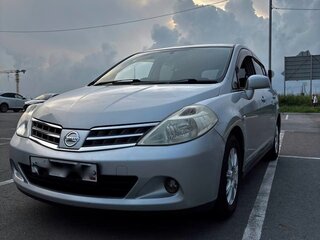 2008 Nissan Tiida I, серебристый, 690000 рублей, вид 1