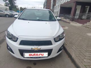 2014 Chevrolet Aveo II, белый, 1250000 рублей, вид 2