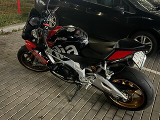 2018 Aprilia Tuono V4, чёрный, 1100000 рублей, вид 4