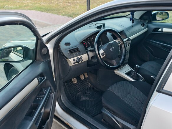 2008 Opel Astra H Рестайлинг, серебристый, 570000 рублей - вид 8