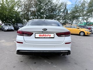 2019 Kia Optima IV Рестайлинг, белый, 1230000 рублей, вид 5