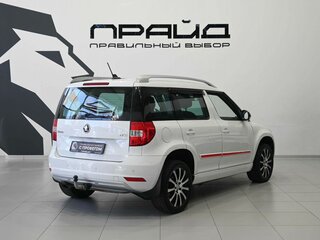 2017 Skoda Yeti I Рестайлинг, белый, 1324900 рублей, вид 3