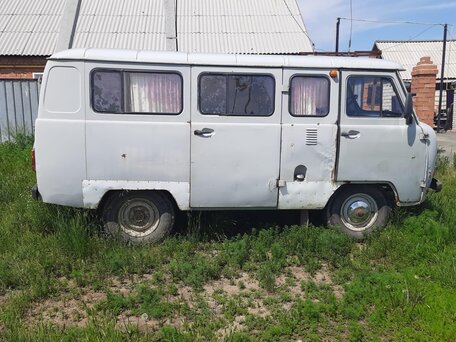 1998 УАЗ 2206, серебристый, 200000 рублей, вид 2