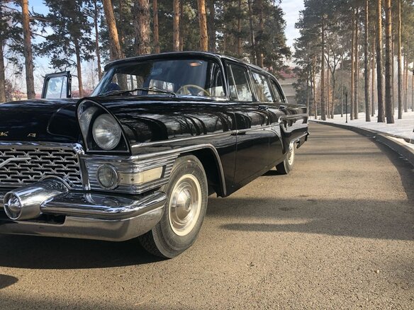 1959 ГАЗ 13 «Чайка», чёрный, 12083595 рублей